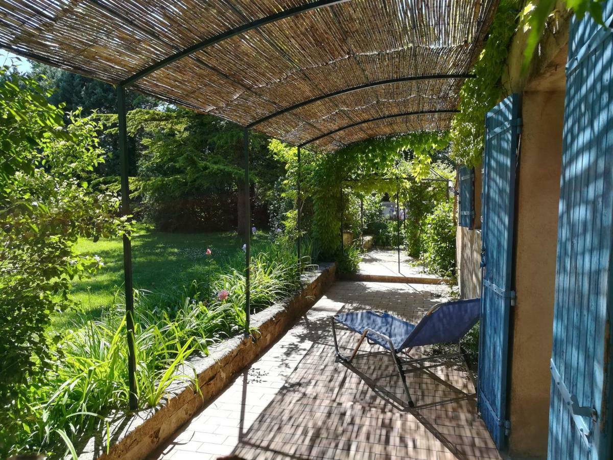 Le Moulin Des Ocres Villa Апт Екстериор снимка