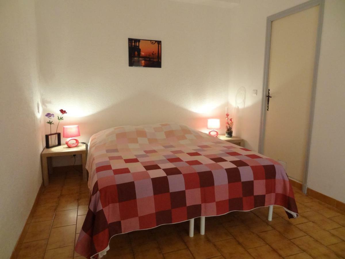 Le Moulin Des Ocres Villa Апт Екстериор снимка